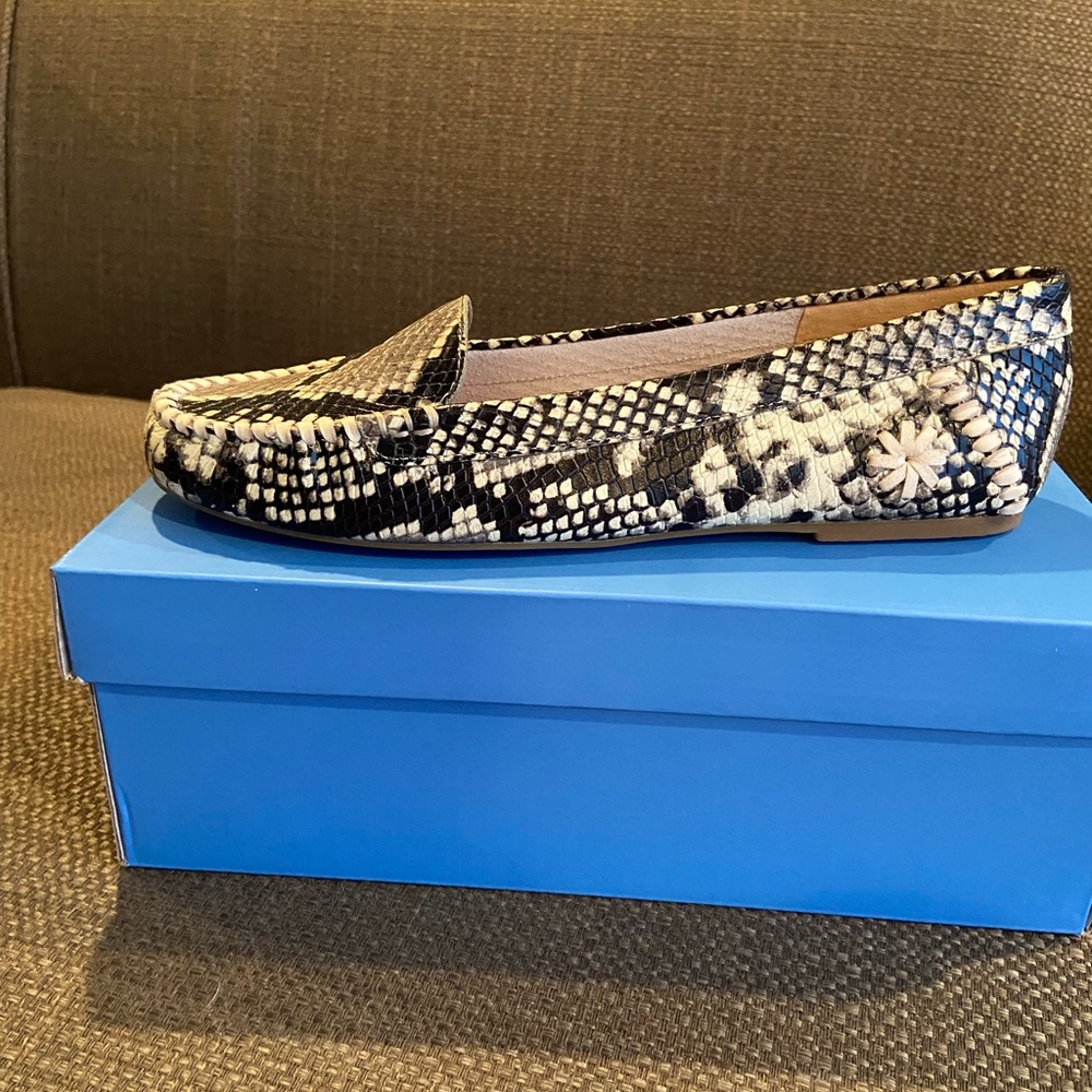 Jack Rogers Snakeskin Flats Size 7.5